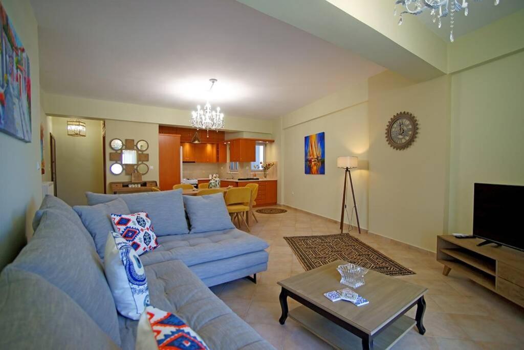 Kyparissia Luxury Home Екстериор снимка